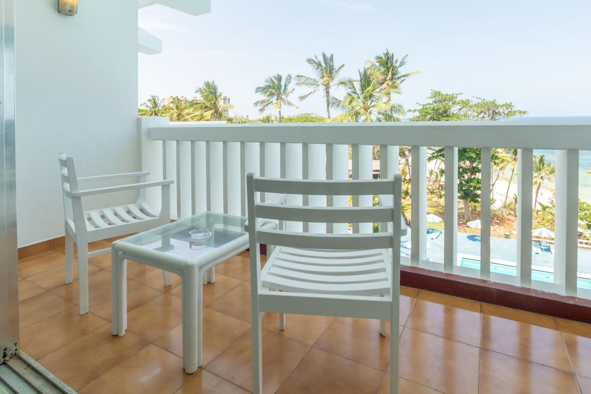 Mombasa Beach Hotel Ngoại thất bức ảnh