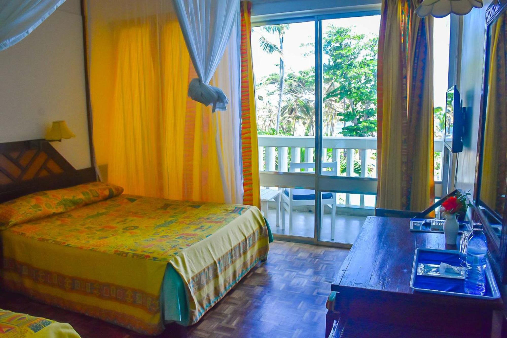 Mombasa Beach Hotel Ngoại thất bức ảnh